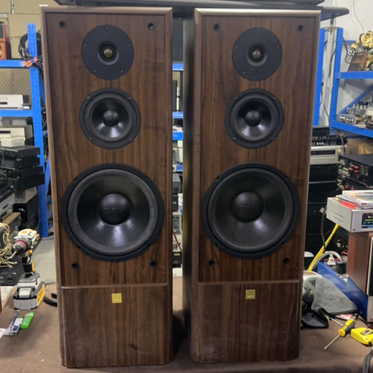 8新 CAV 2300 落地音响