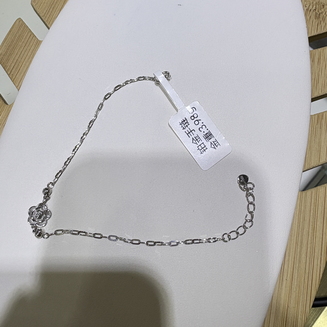 铂金pt950小花3.98克