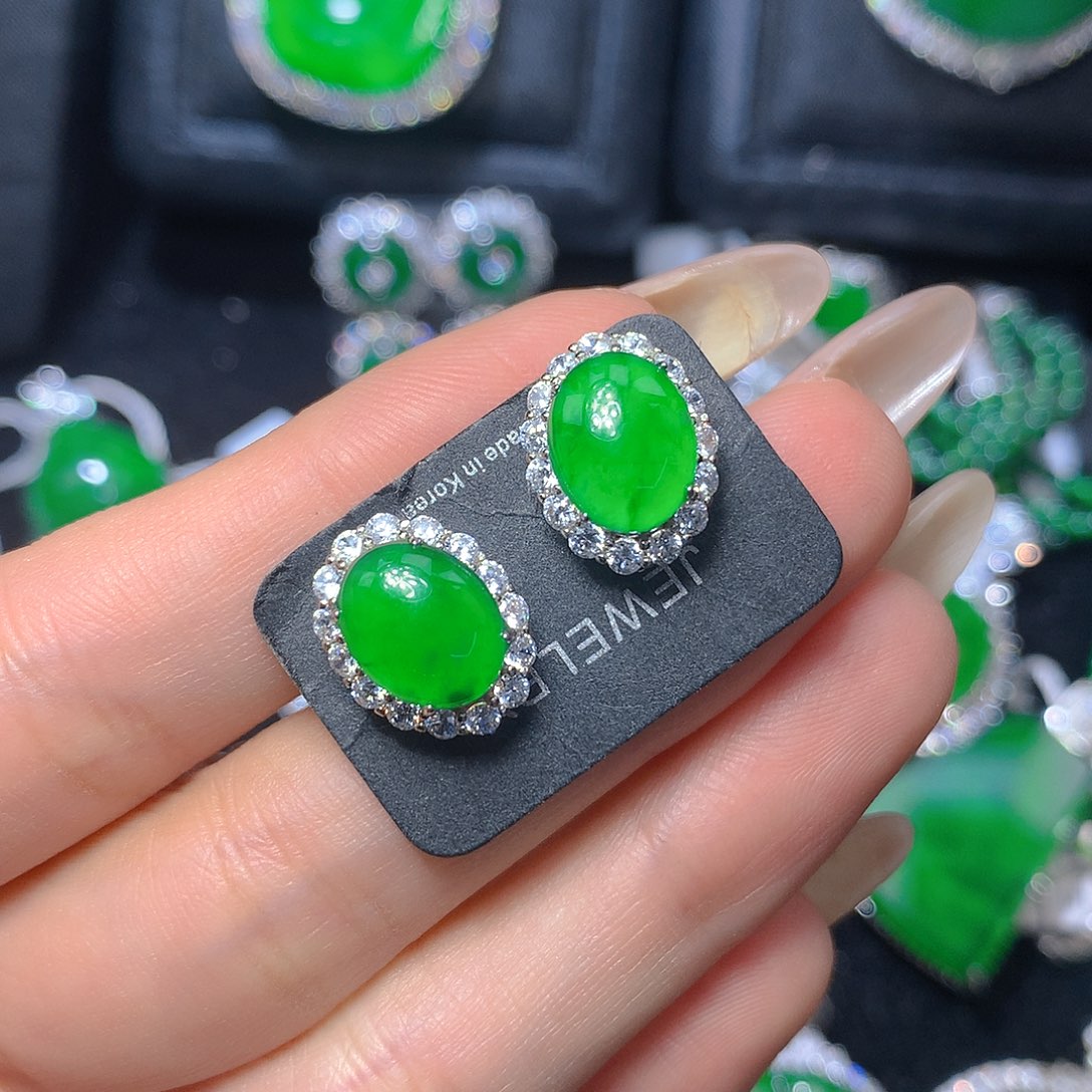 翡翠吊坠(不含链)银S925镶嵌翡翠