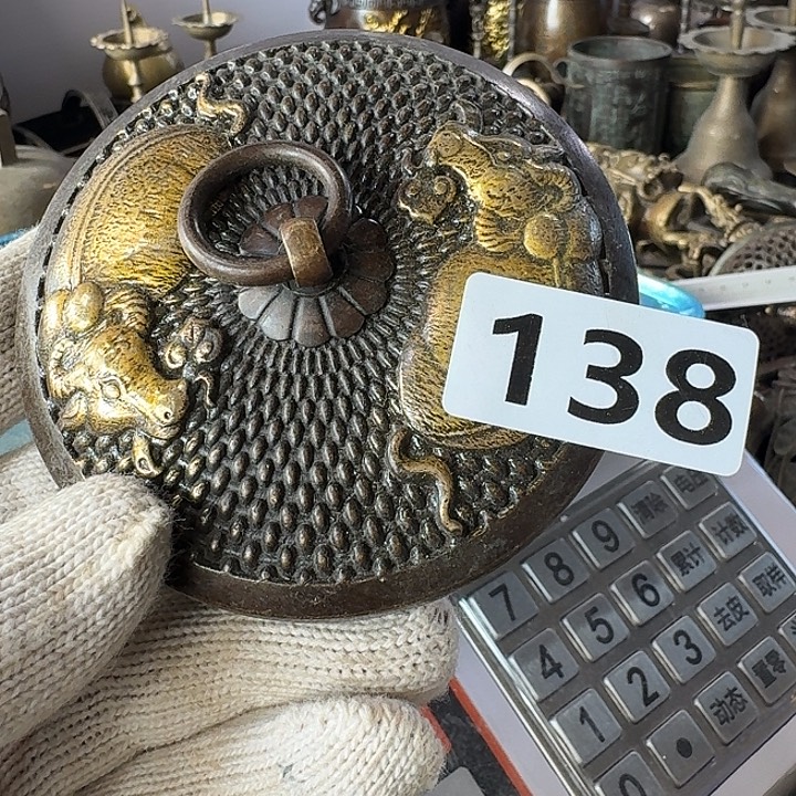 冷***情闪电购铜摆件工艺品138