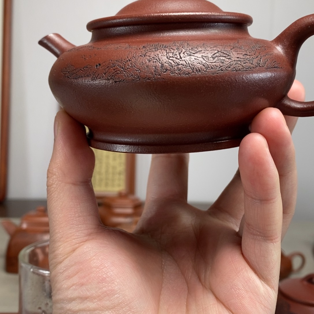 紫砂茶壶原矿泥料传统工艺制作