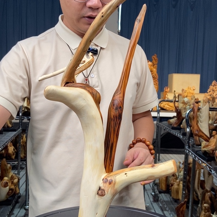 柏木（崖柏）随型摆件