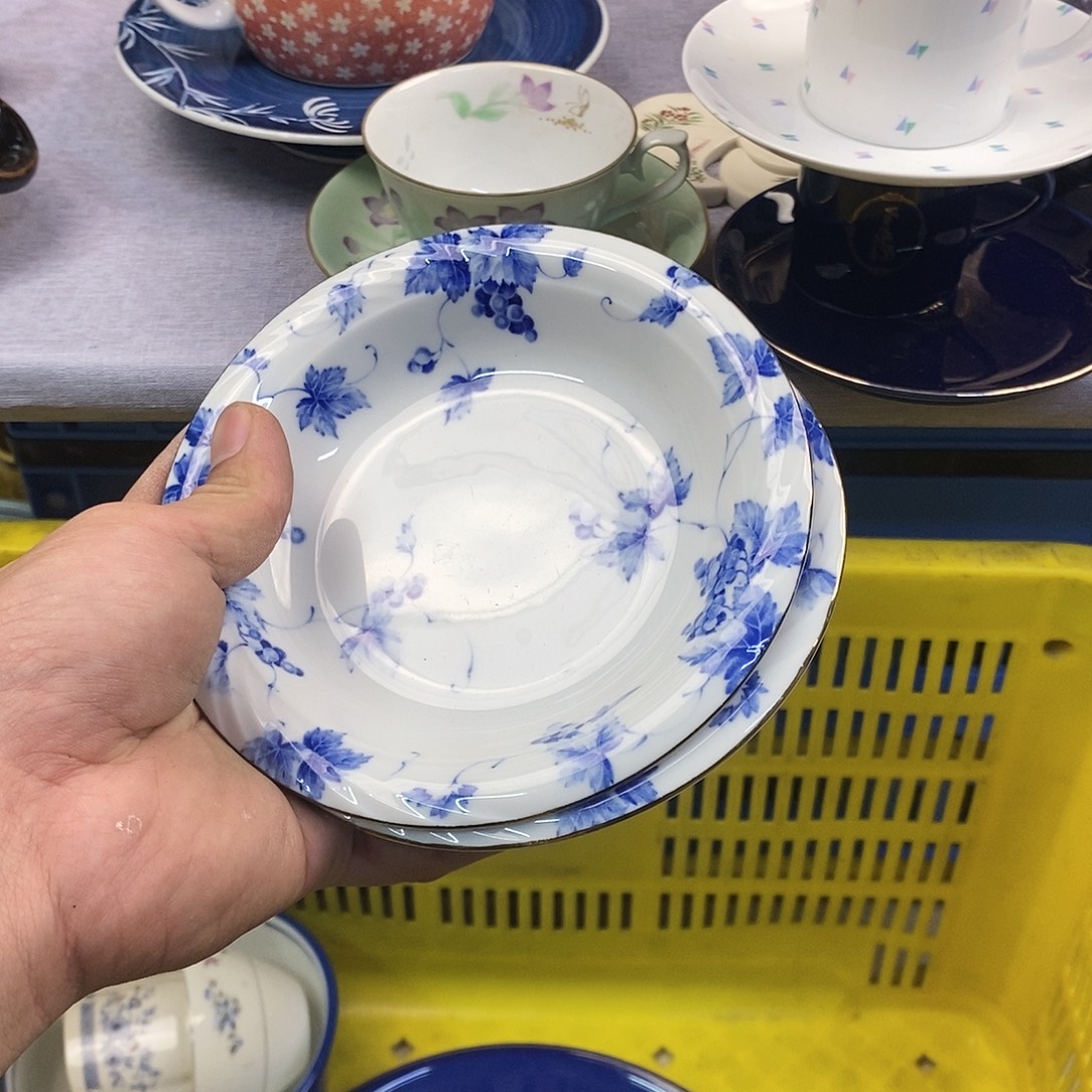 茶盏多云可以多来关注起来