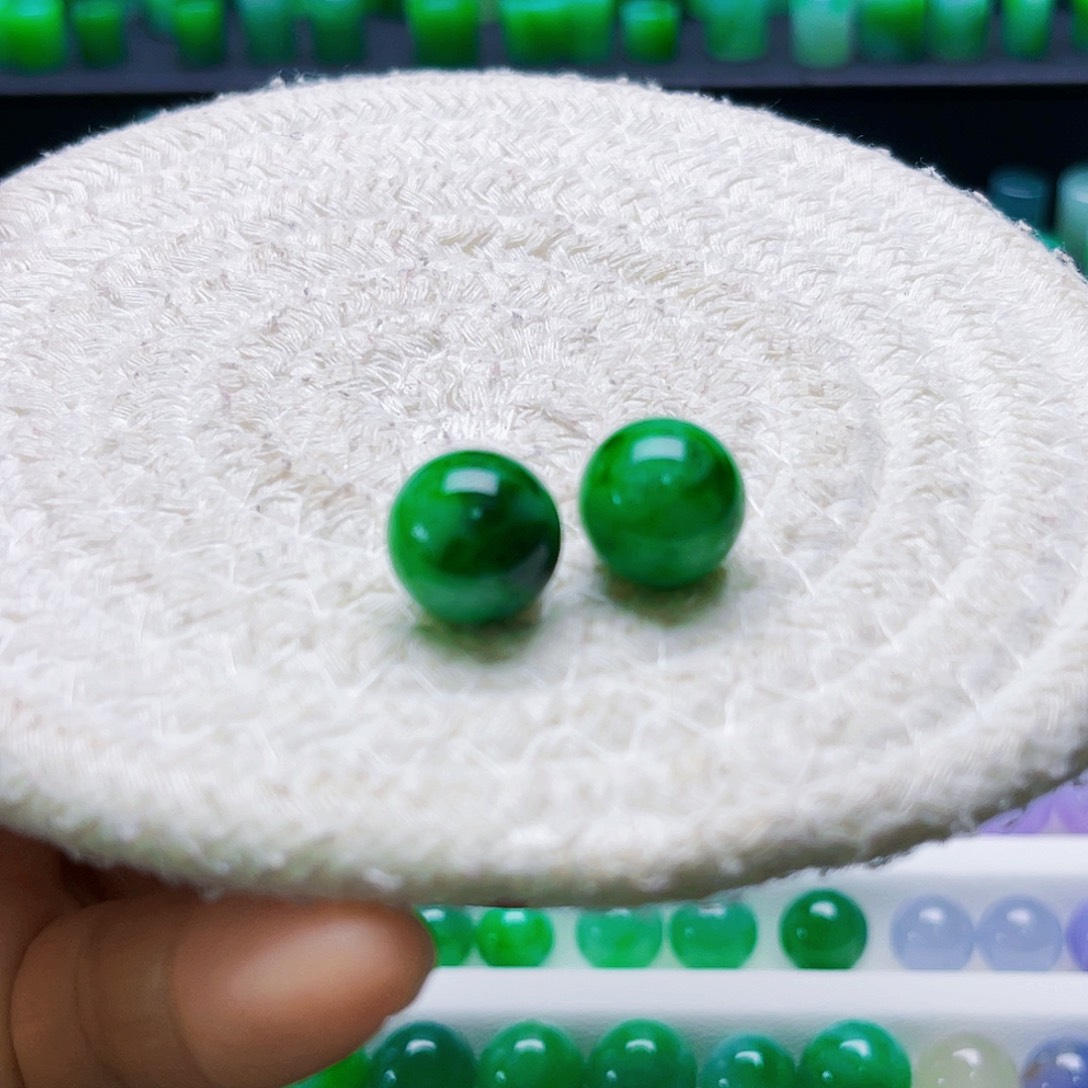 翡翠散珠卡12.2mm圆珠一对