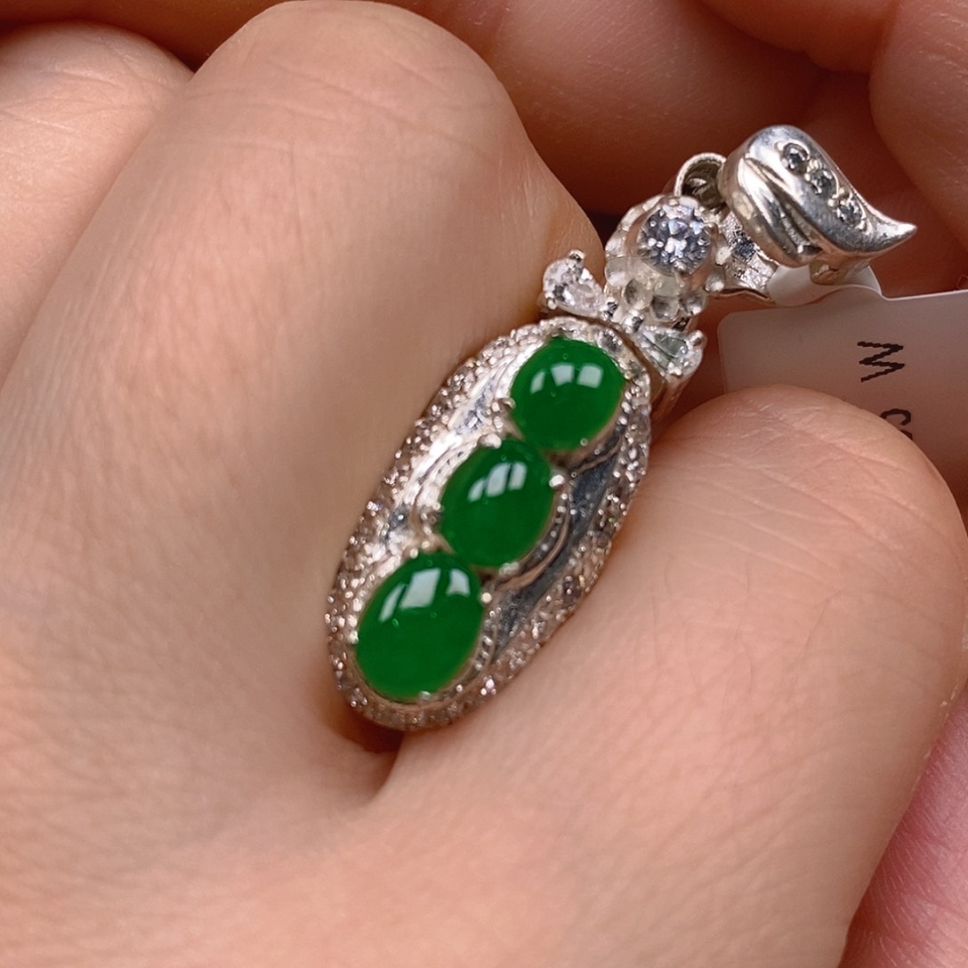 翡翠未镶嵌戒指翡翠蛋面