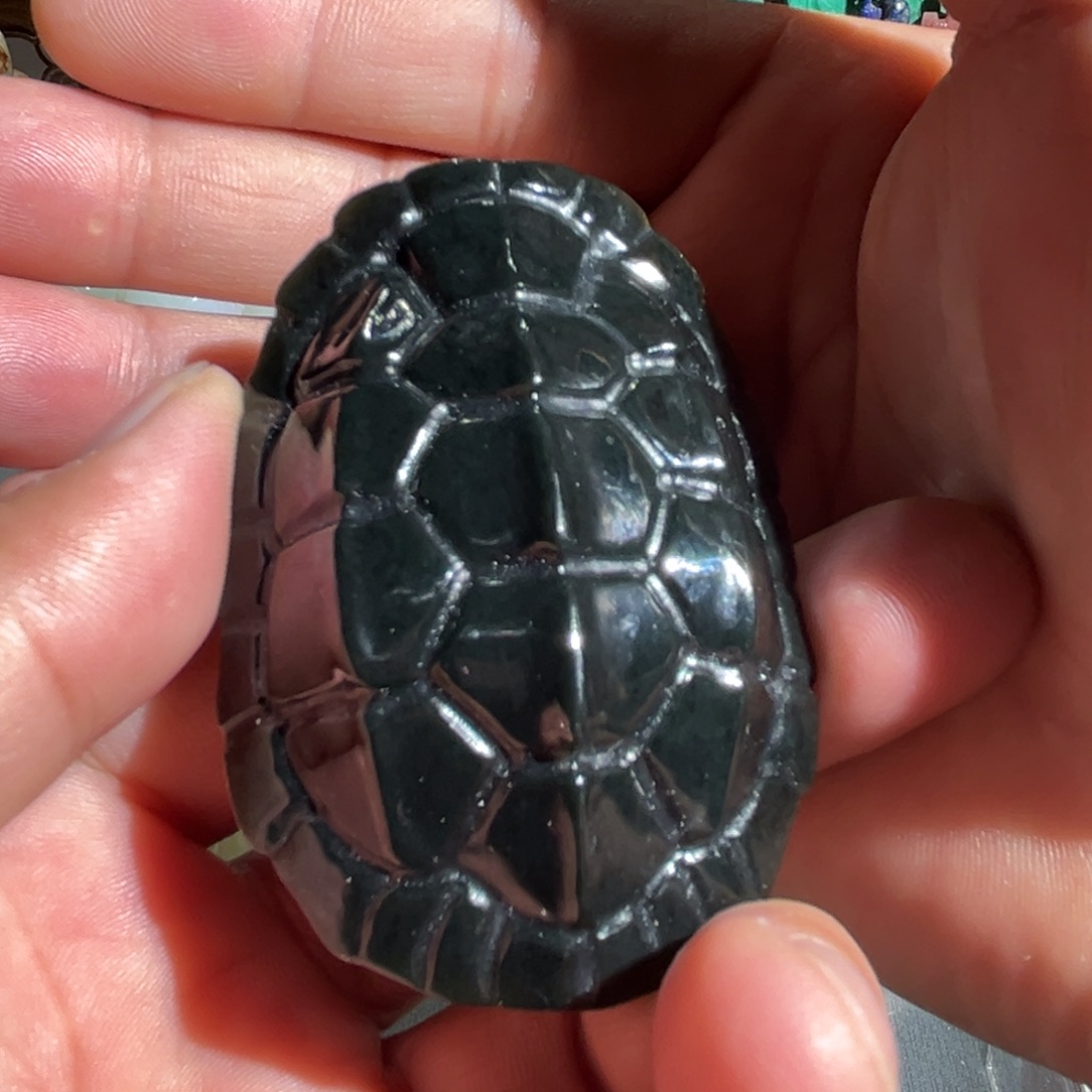 和田玉未镶嵌把件