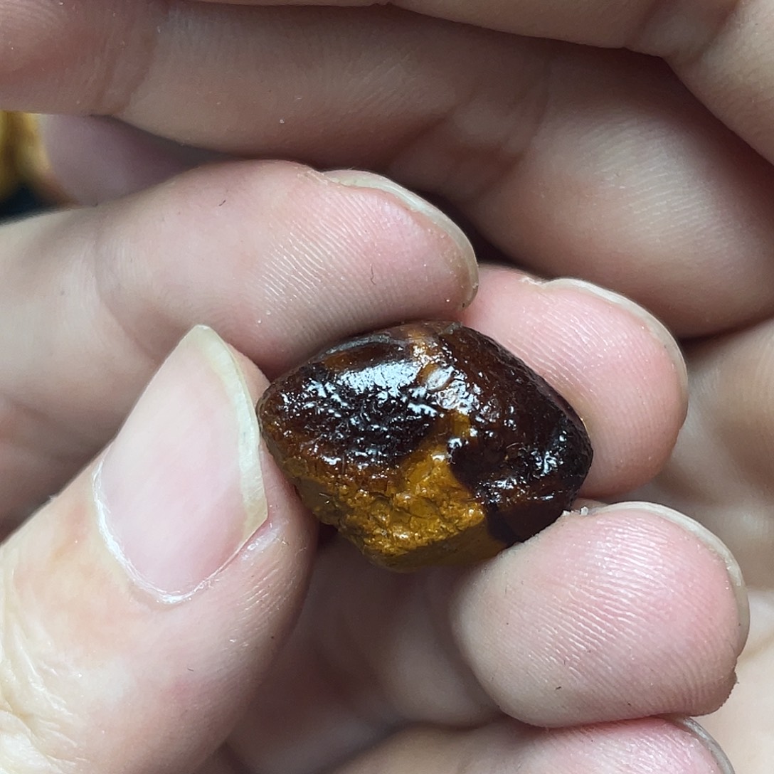 未镶嵌定制琥珀定制