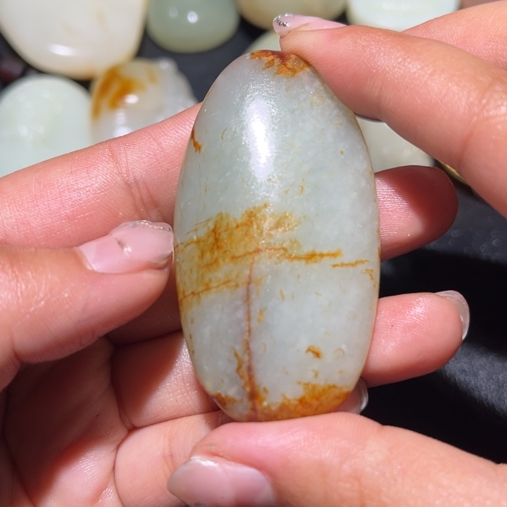 和田玉未镶嵌珠宝奇石