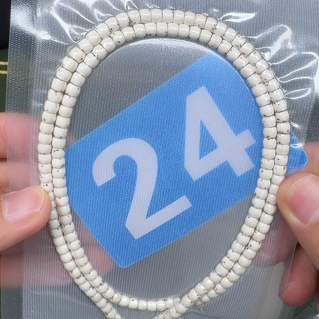吊坠星月菩提54大留白。  24