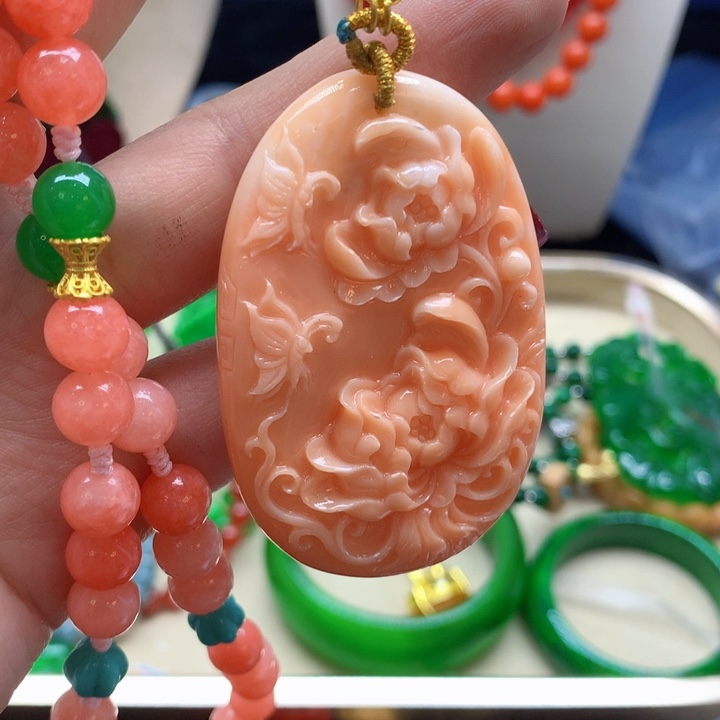 玛瑙/玉髓颈饰合金吊坠