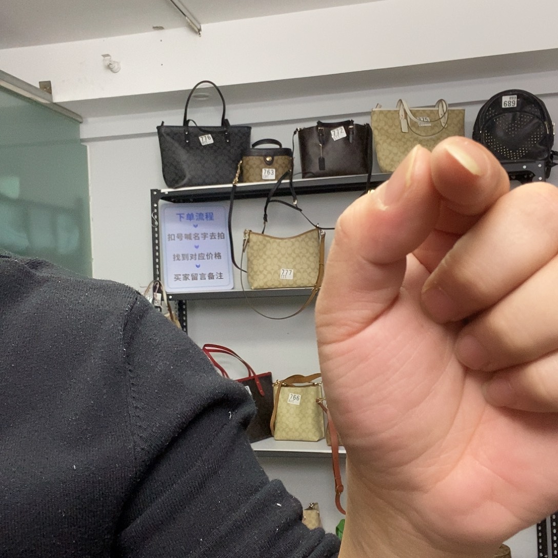 牦牛剖层皮革咖啡果磨毛也好的吹干呀