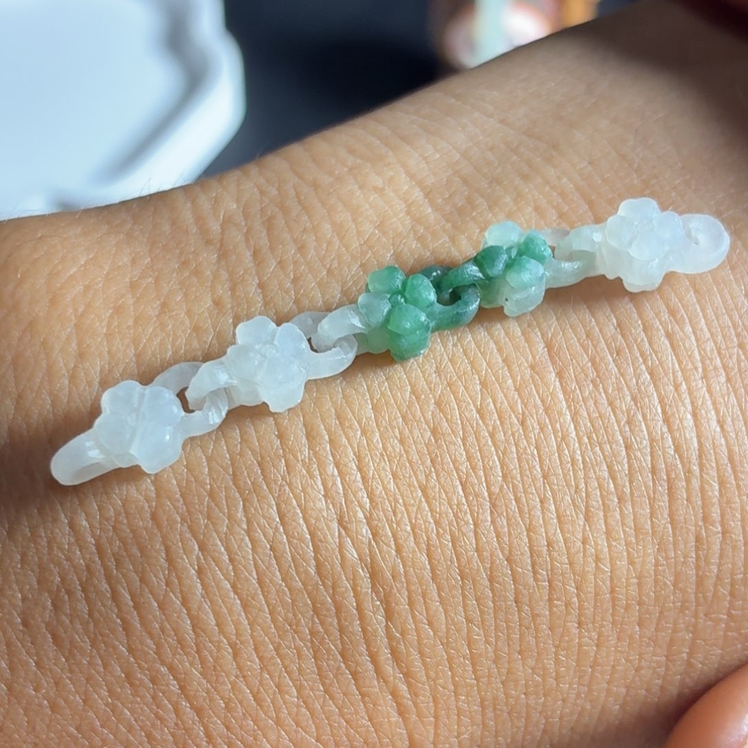 未镶嵌定制翡翠手串