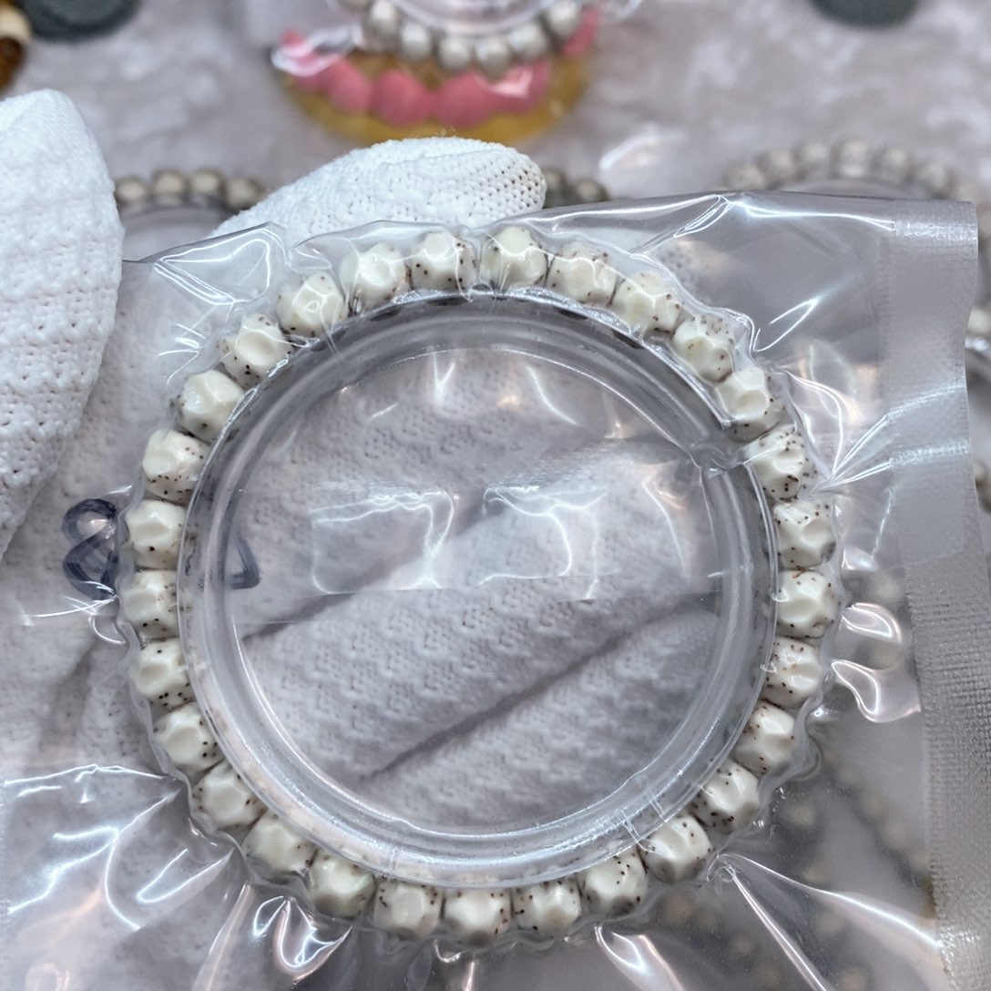 星月菩提手串c***钱8888888888