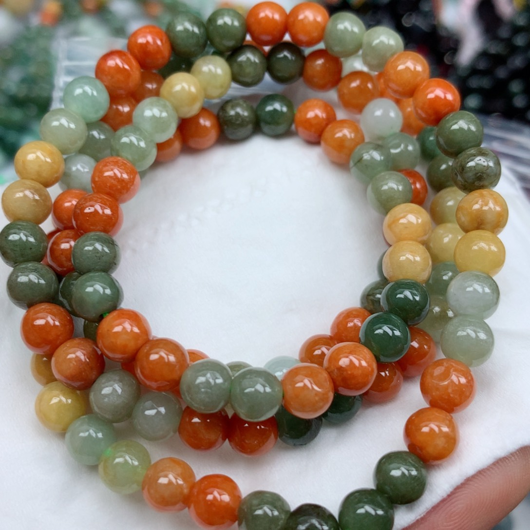 翡翠颈饰未镶嵌吊坠