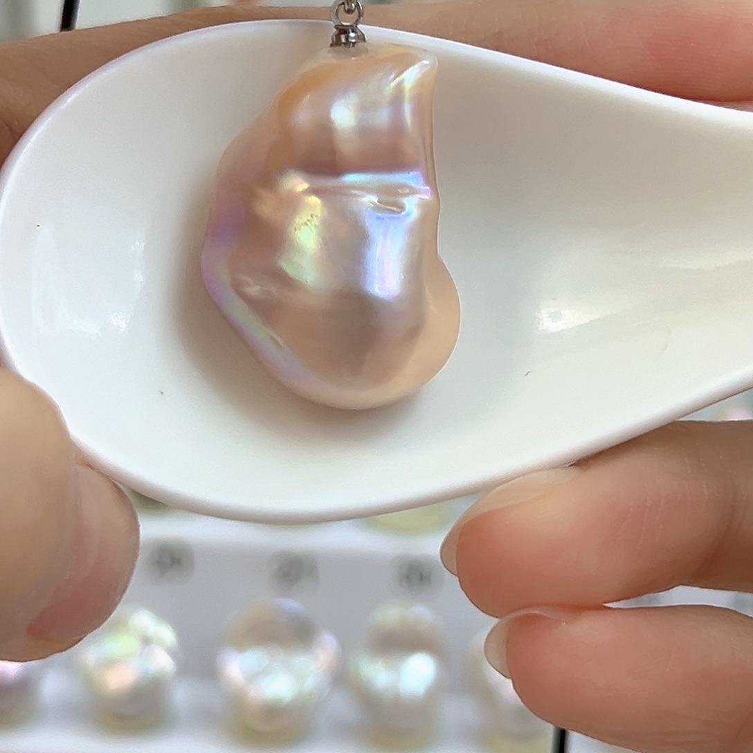 银S925镶嵌淡水珍珠颈饰