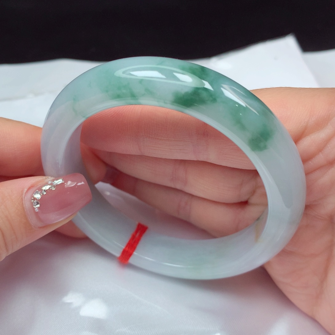 翡翠手镯未镶嵌手镯56