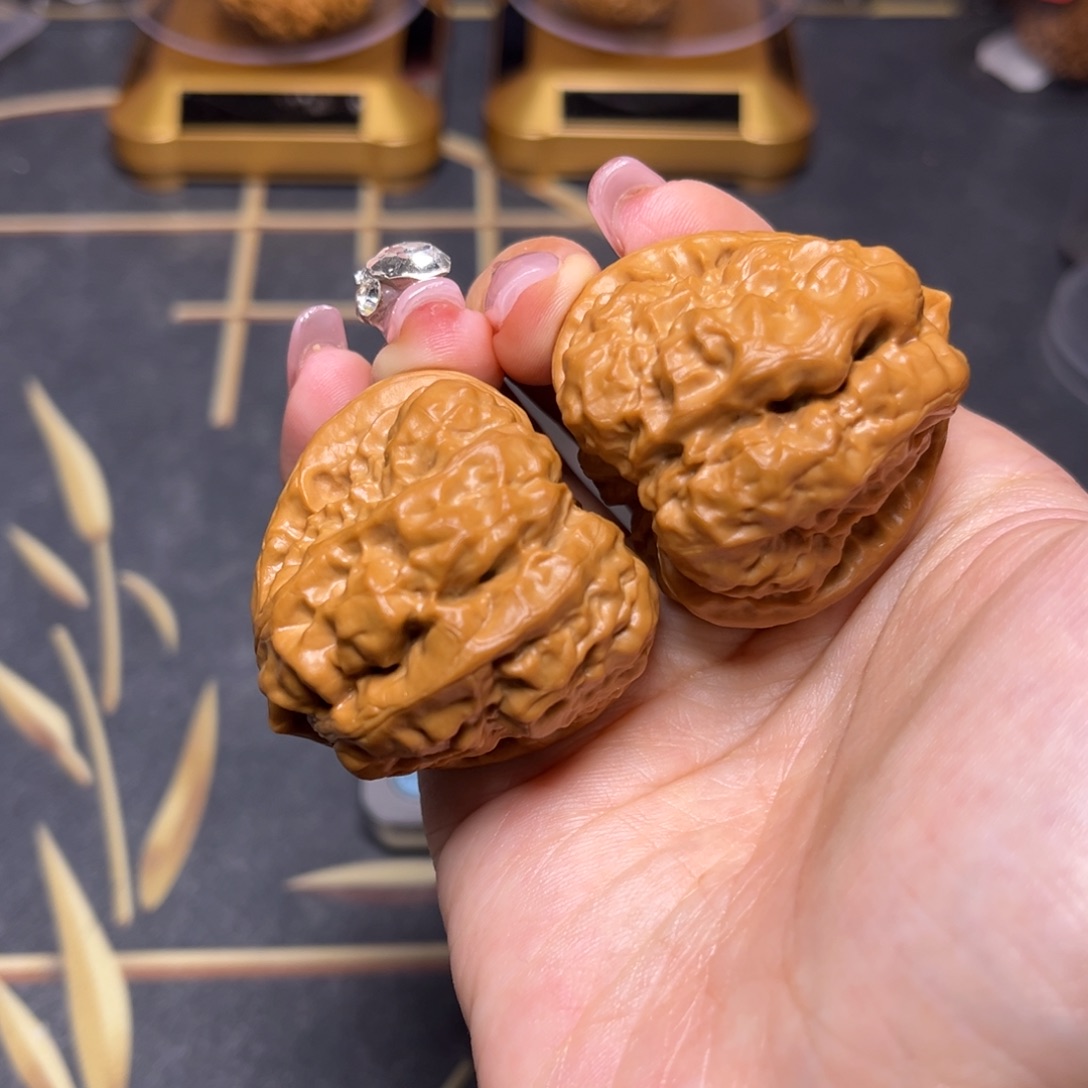 吊坠文玩核桃三角蛙肚子47边42