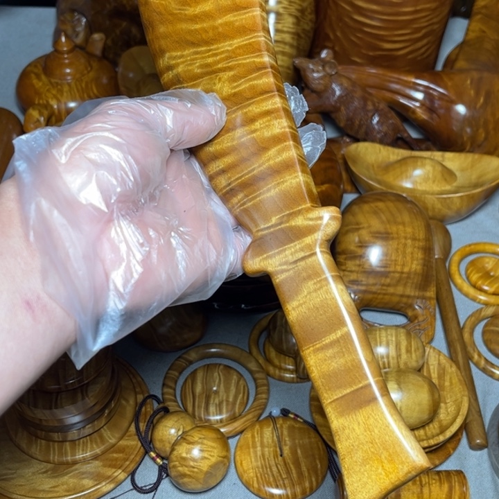 楠木（金丝楠）其他打***?