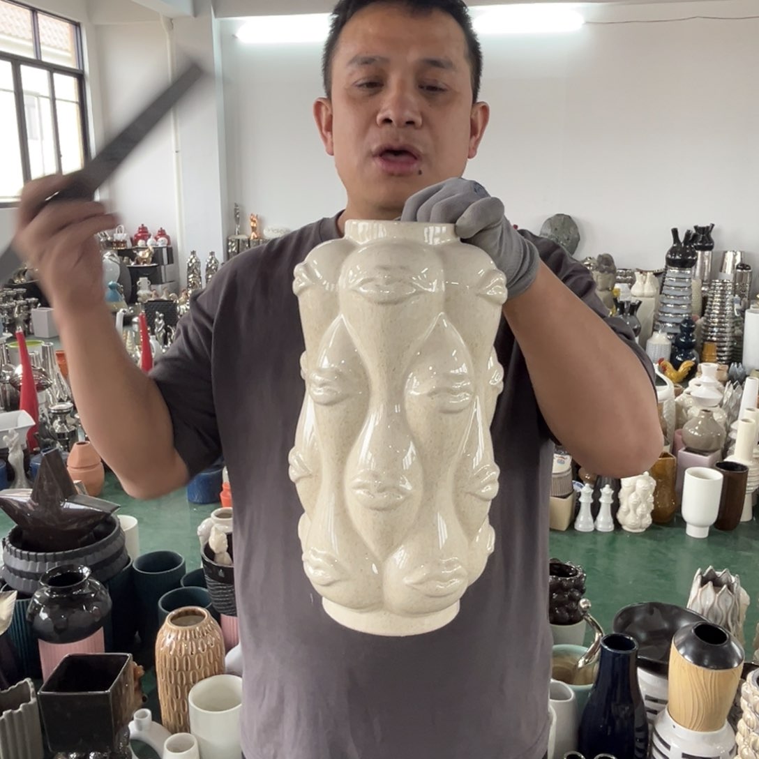 摆件大号号高中低温陶瓷瓶（部分微瑕）