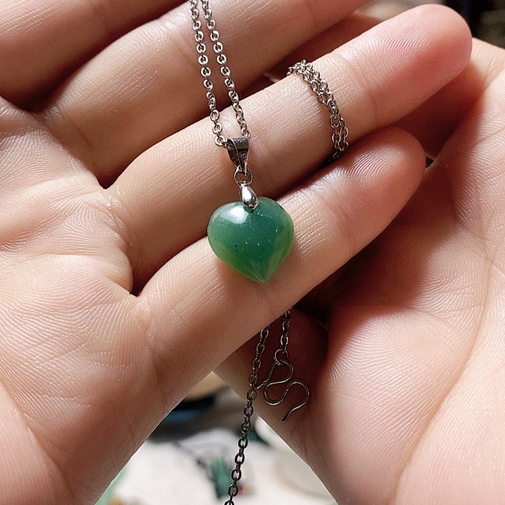 密玉（石英质玉）未镶嵌颈饰