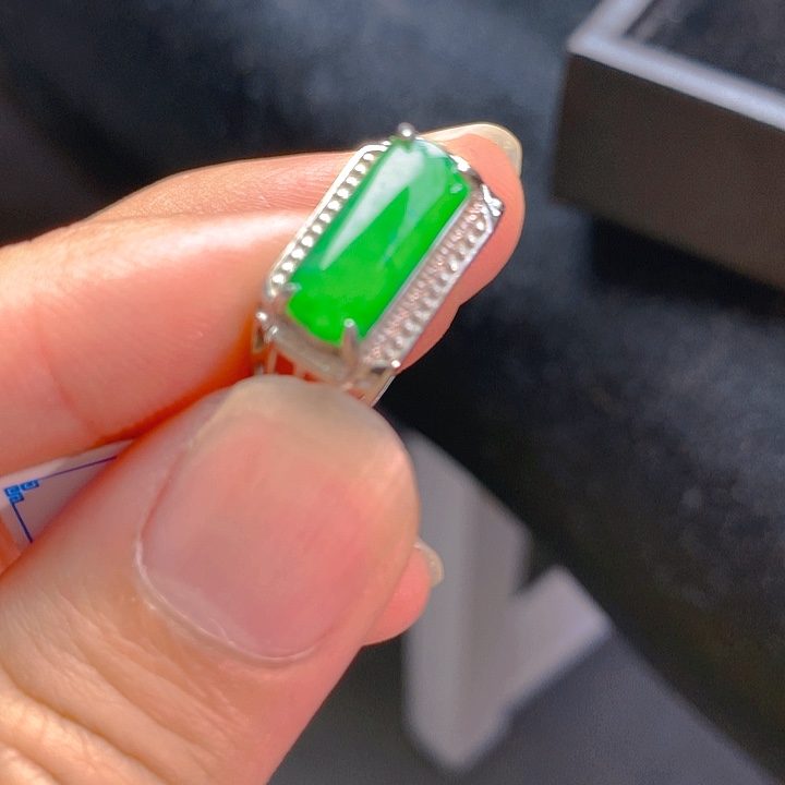 【闪购商品】翡翠银S925镶嵌颈饰翡翠