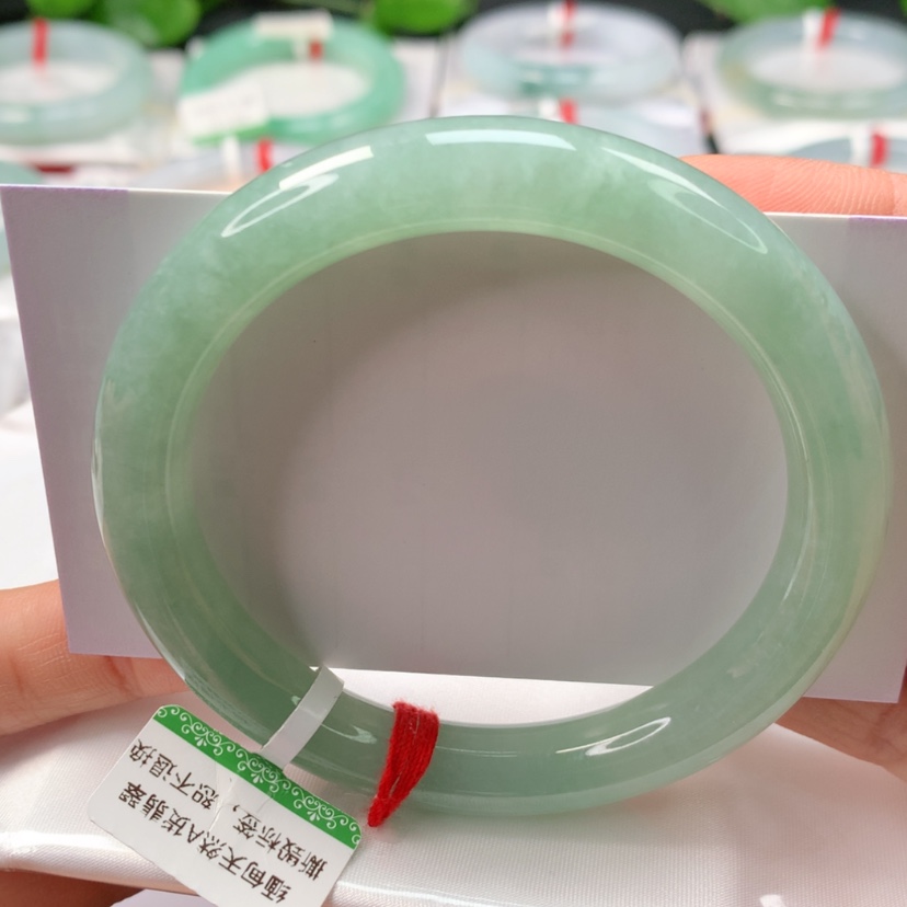 【闪购商品】翡翠手镯未镶嵌天然翡翠手镯
