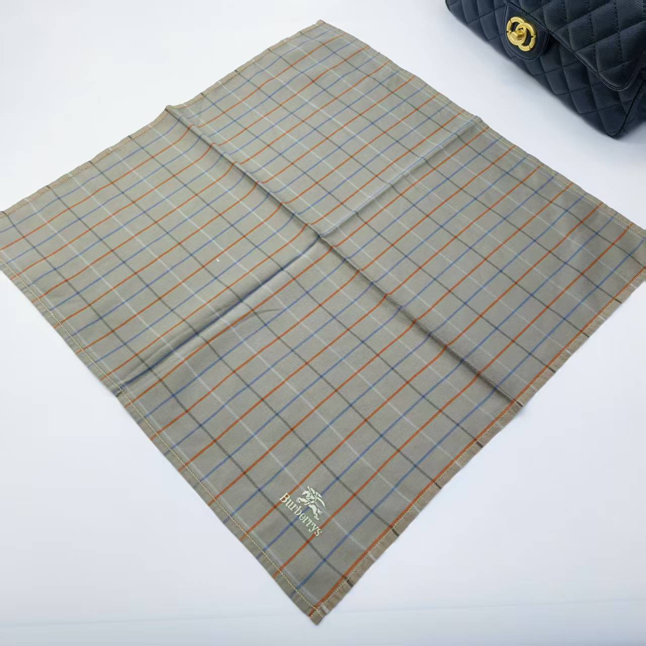 95新 BURBERRY/博柏利 海囤/巴宝莉/丝巾/yy08633