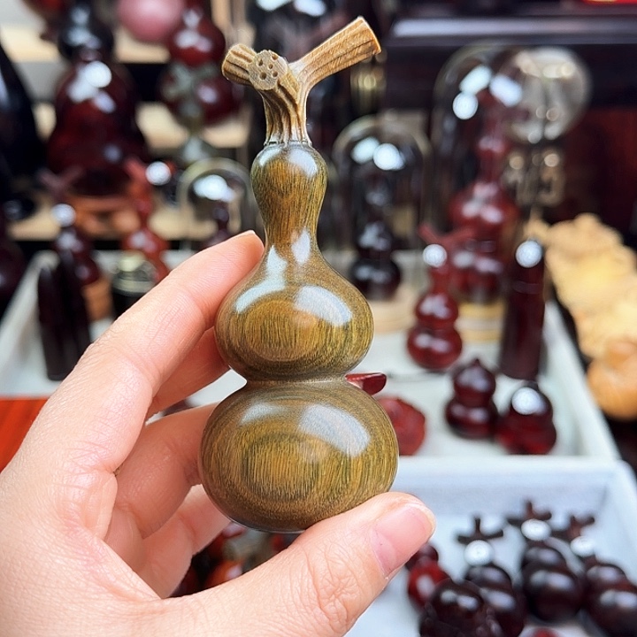 恺***木绿檀葫芦一个木木木