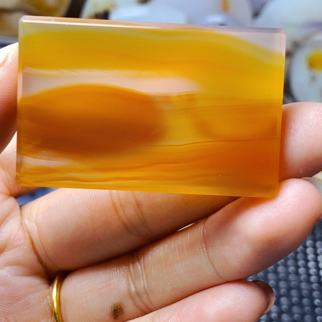 玛瑙/玉髓未镶嵌珠宝半成品