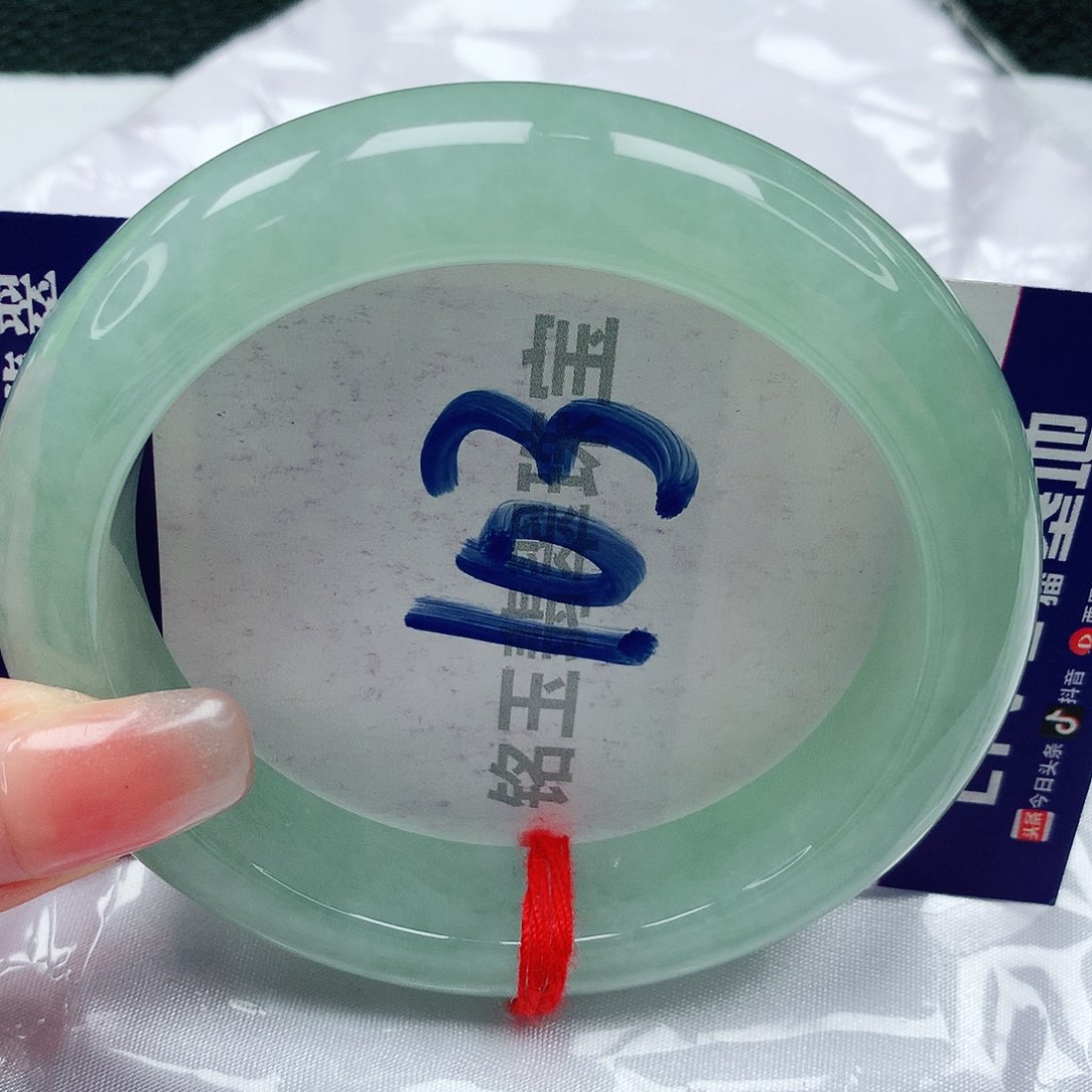 翡翠手镯未镶嵌缅甸天然a货翡翠