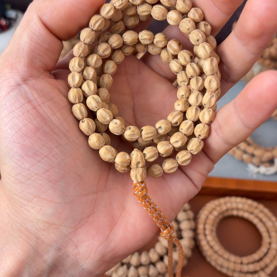 嘻***嘻柏香籽/百香籽吊坠