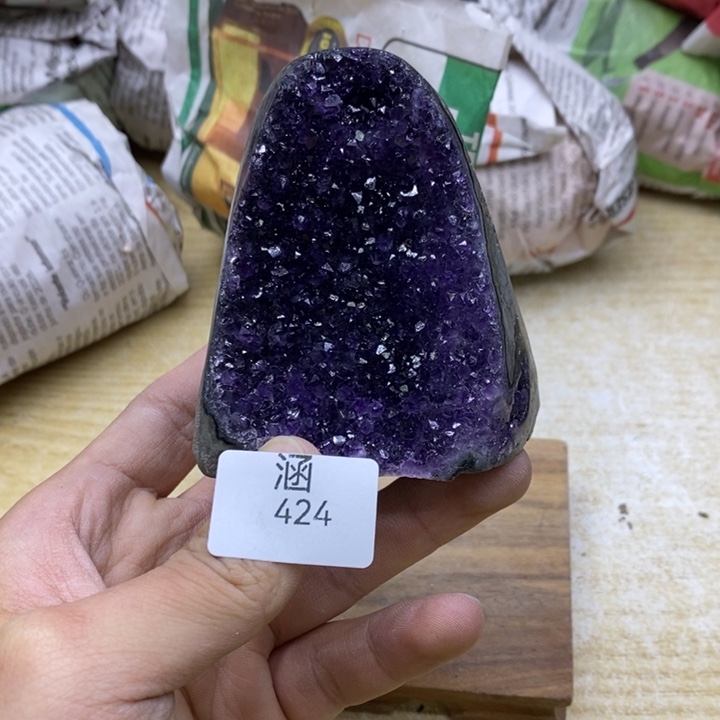 水晶大型摆件（非配饰）未镶嵌