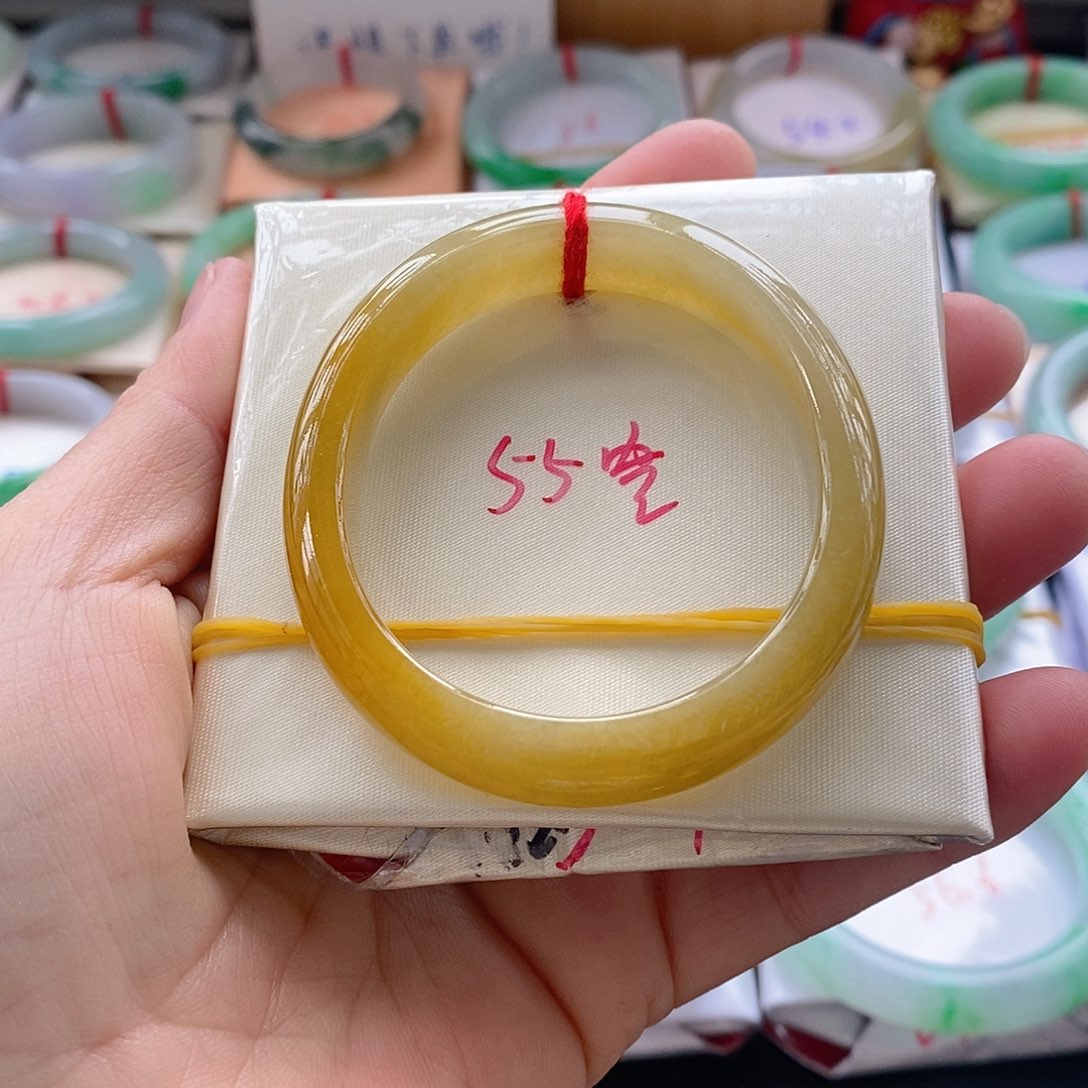 翡翠手镯未镶嵌3号