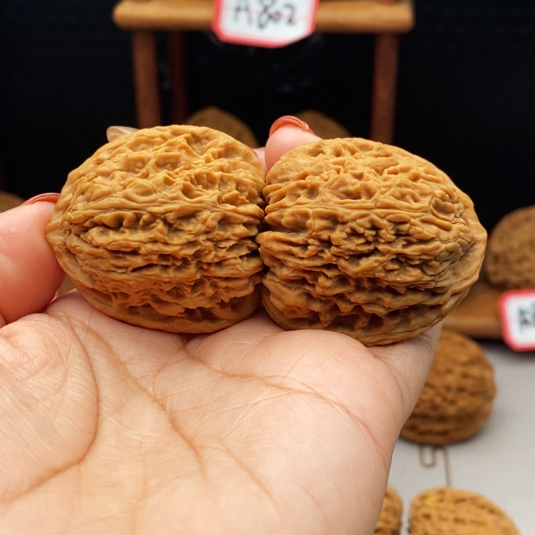 文玩核桃吊坠南疆右3尺37