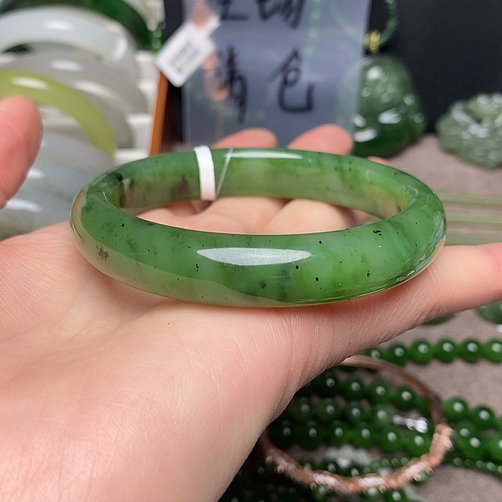 和田玉未镶嵌手镯57 58