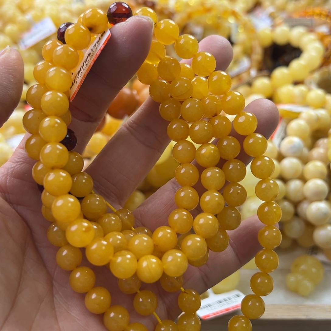 琥珀珠宝奇石未镶嵌