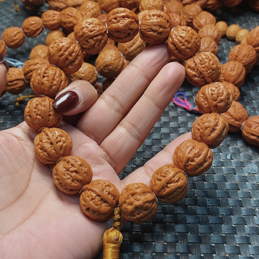 【闪购商品】文玩核桃吊坠大**家粗筋八棱