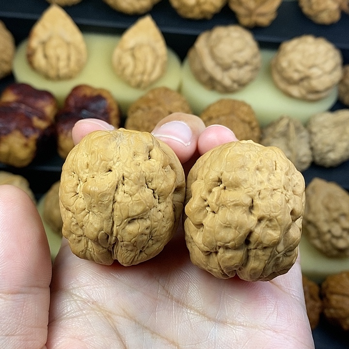 文玩核桃吊坠肌肉蟾38