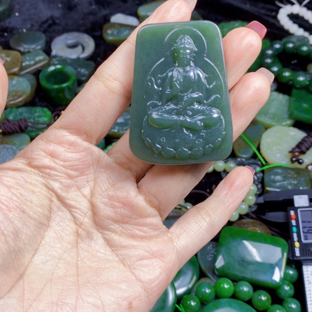 和田玉未镶嵌挂件