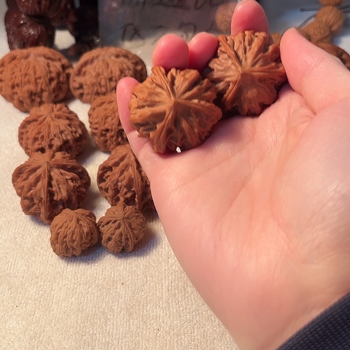 文玩核桃吊坠35尺寸