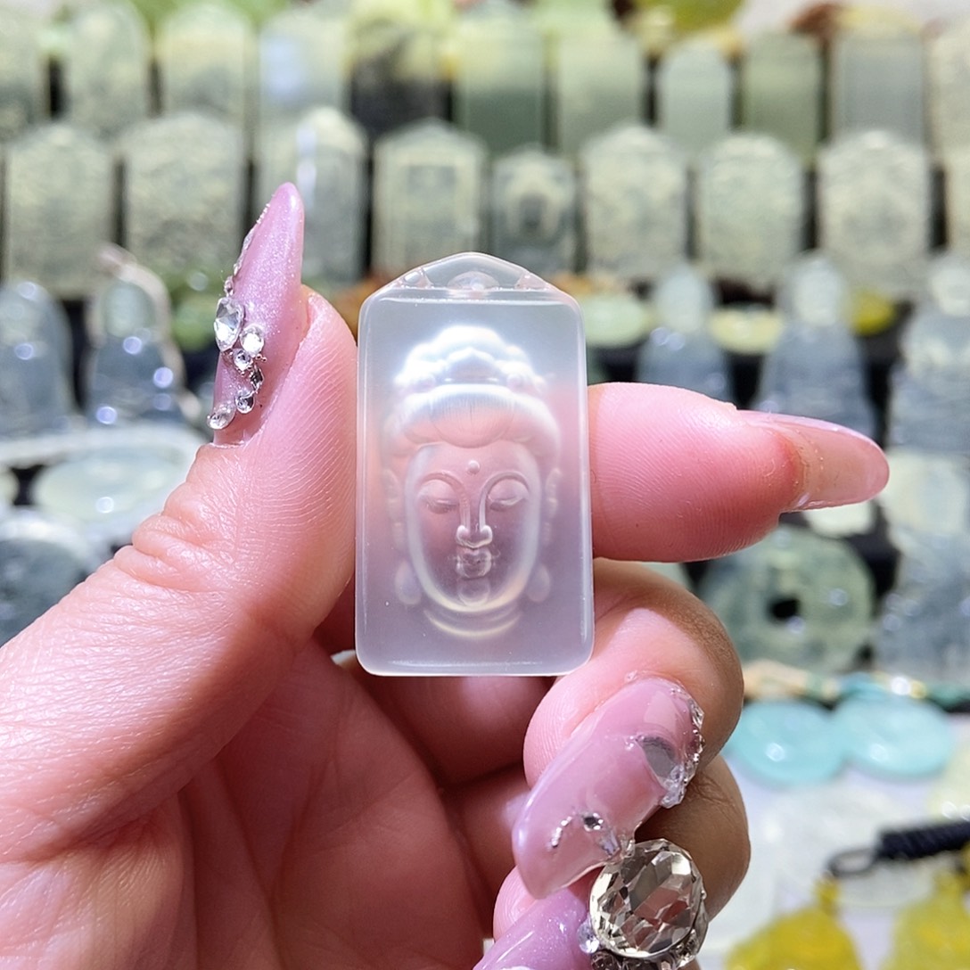 岫玉吊坠未镶嵌吊坠