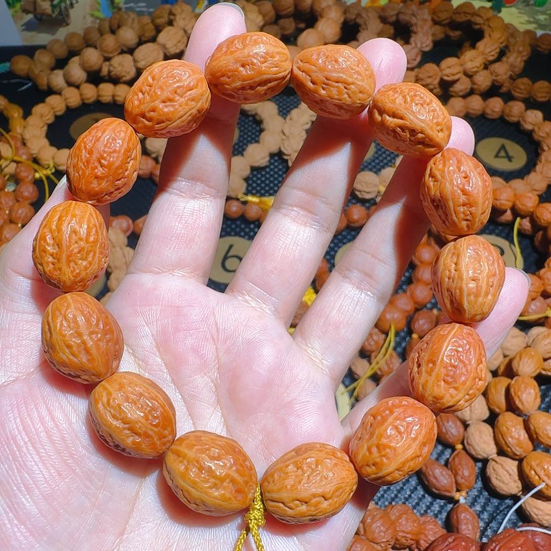 文玩核桃吊坠小枣