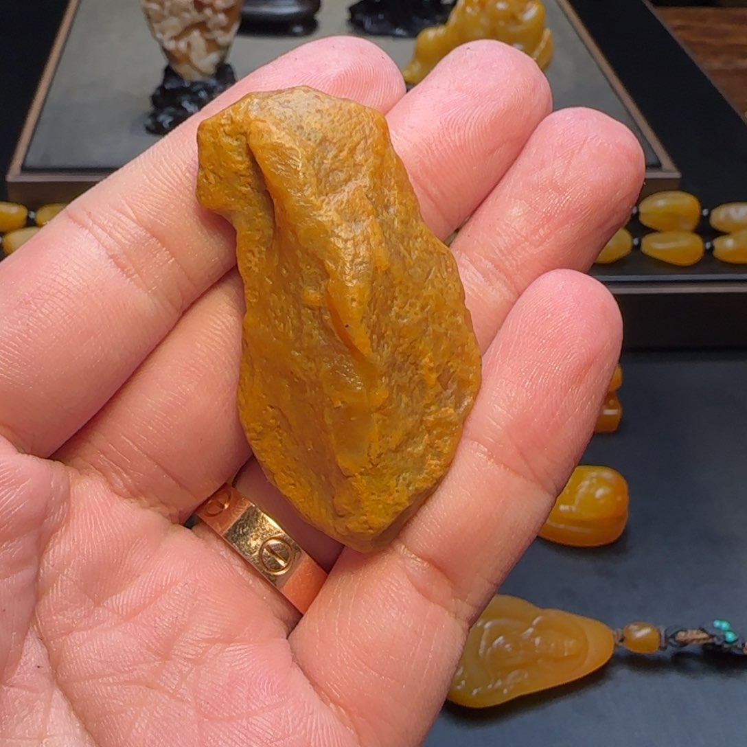 田黄石石**去寿山田黄石