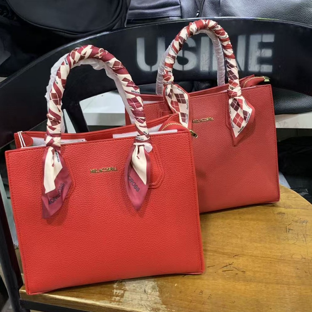 新款慵懒风真皮大容量百搭斜挎女包