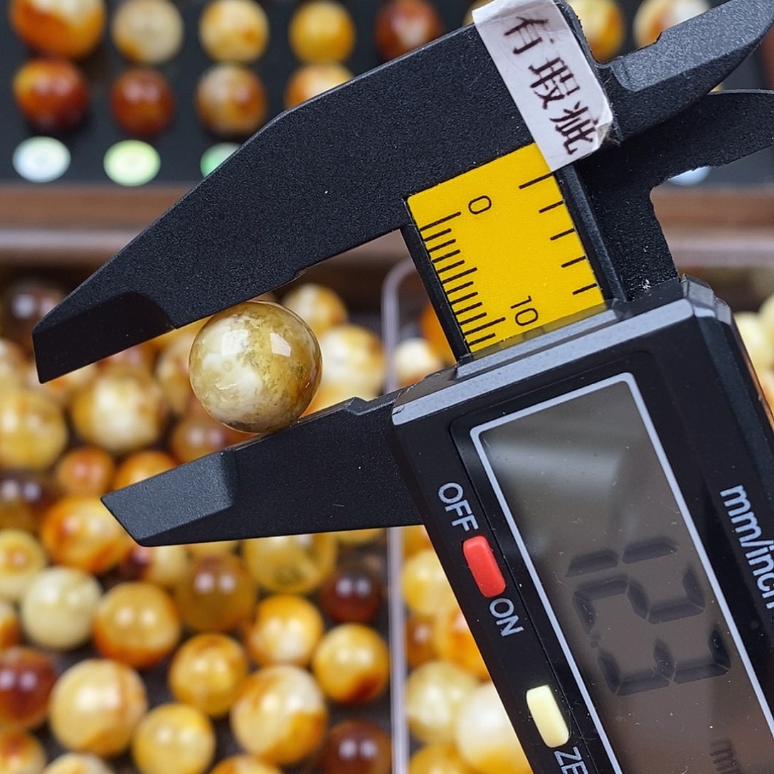 琥珀未镶嵌裸石蜜蜡1116