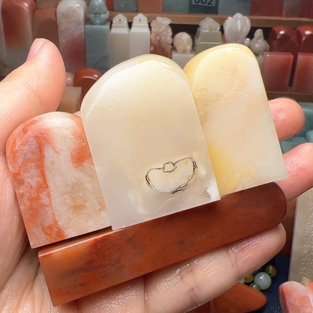 村***苟寿山石印石老挝石