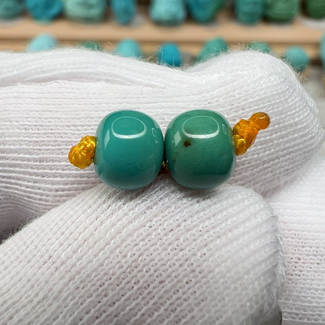 绿松石配饰未镶嵌