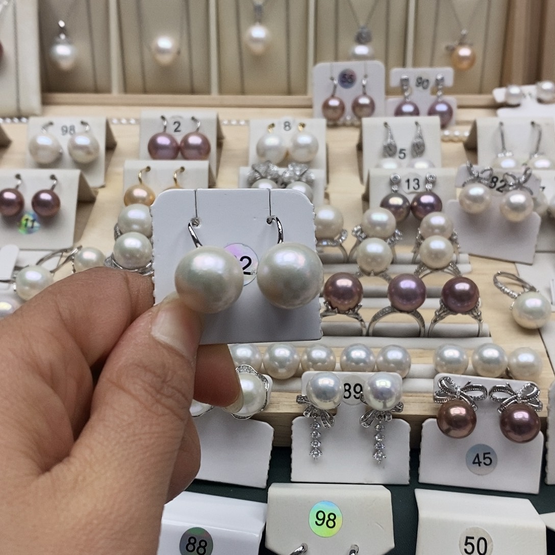 珍***银S925镶嵌淡水珍珠颈饰