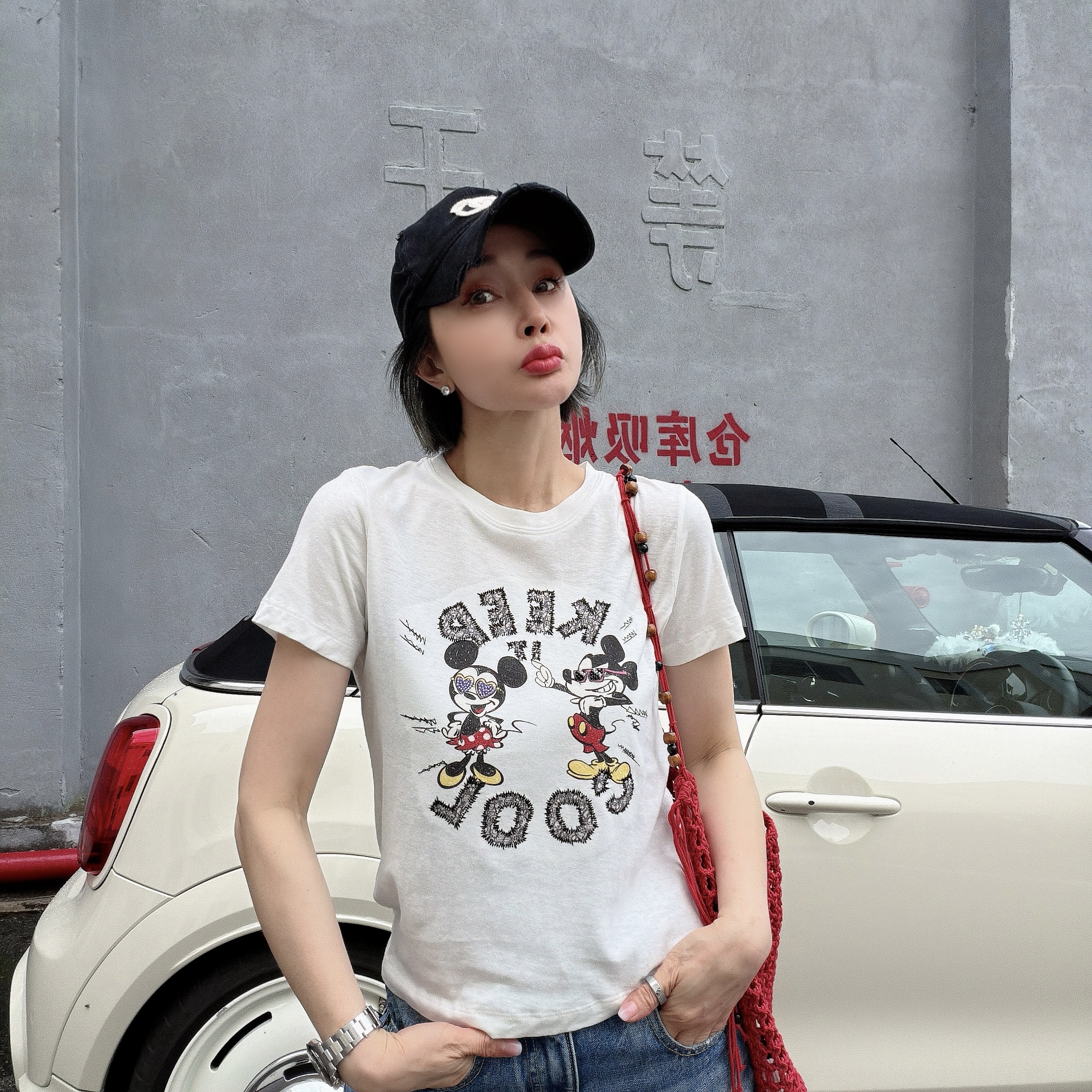 8065【炫妈】重工酷酷米奇短袖 设计时尚女装