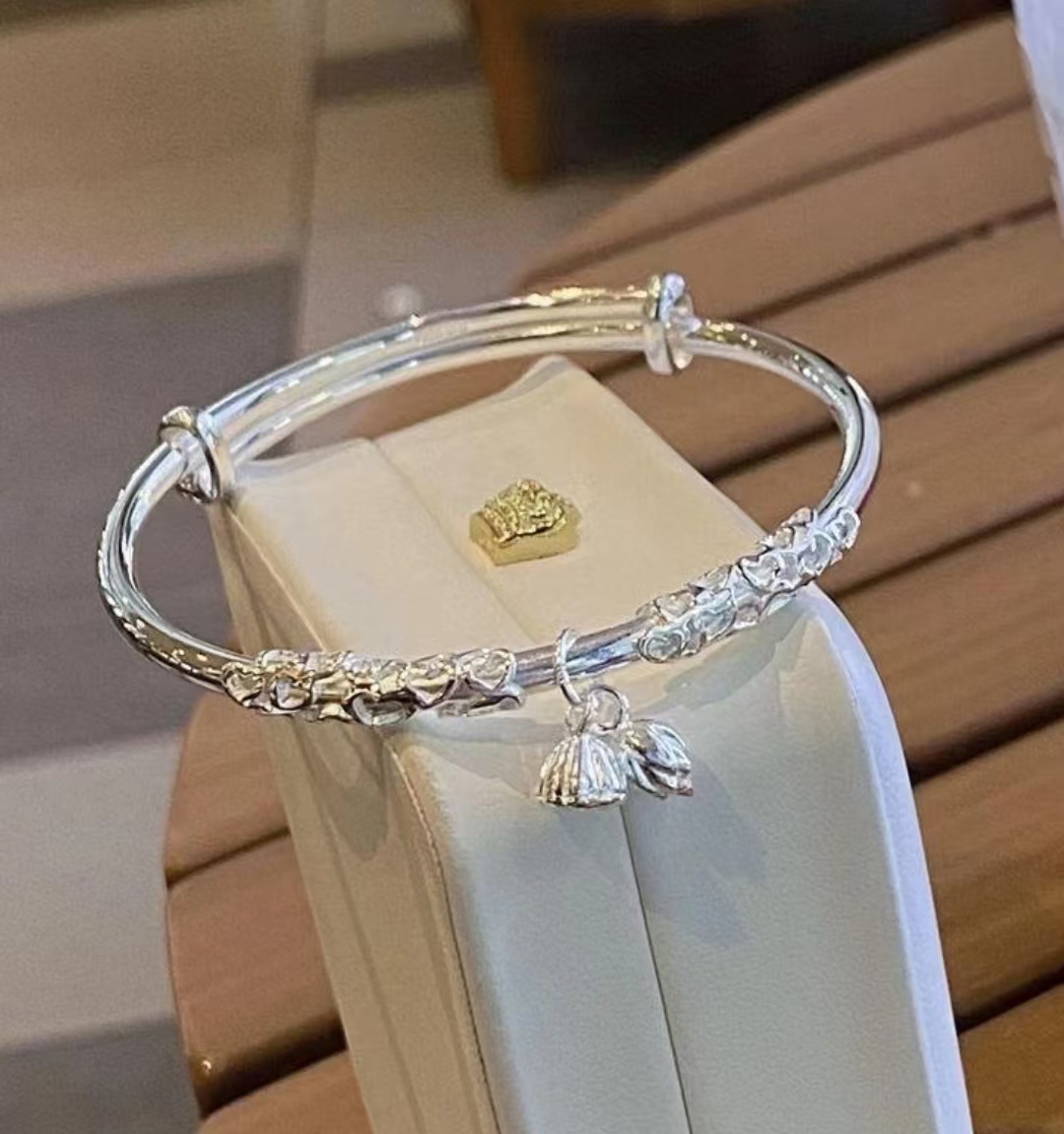 足银银制品 足银银制品 【944】莲蓬手镯